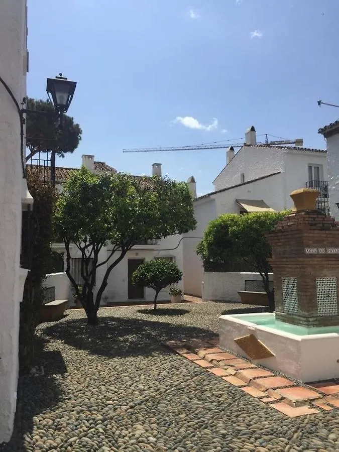 Precioso Apartamento A Pie De Playa En La Nueva Milla De Oro Entre Estepona Y Marbella